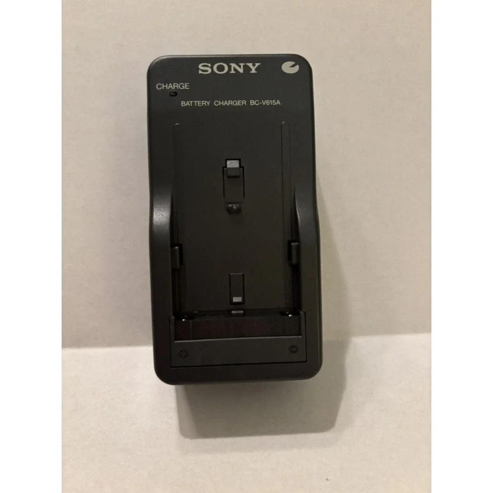 Sony‎ BC-V615A Genuine Battery Charger
